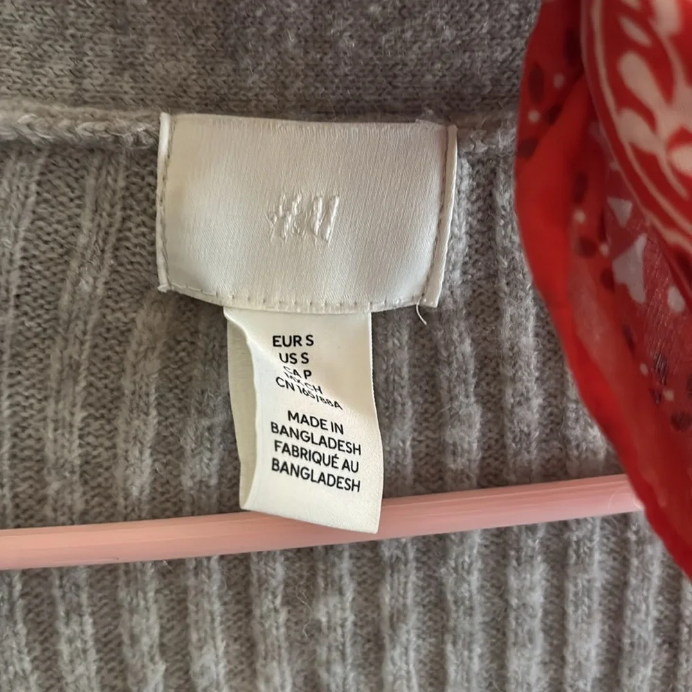 SOLD // Duster Cardigan - Picture 3 of 3